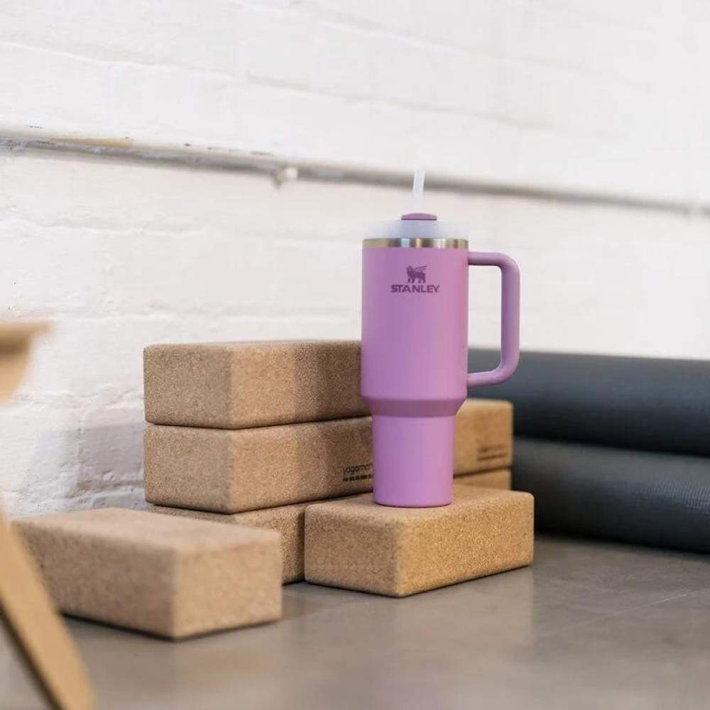 Stanley Quencher 1.18 L Lila Pipetli Termos Bardak Stanley Quencher 1.18 L Lila Pipetli Termos Bardak