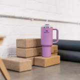 Stanley Quencher 1.18 L Lila Pipetli Termos Bardak Stanley Quencher 1.18 L Lila Pipetli Termos Bardak