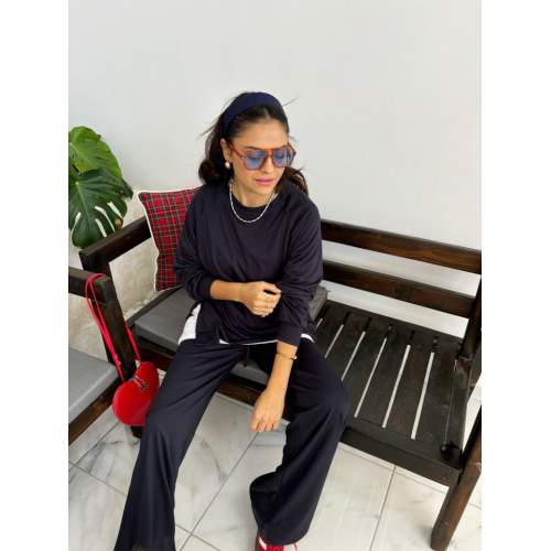 Kadın Bisiklet Yaka Atlet Detay Sweat Ve Ispanyol Paça Salaş Detay Pantolon Ikili Takım Kadın Bisiklet Yaka Atlet Detay Sweat Ve Ispanyol Paça Salaş Detay Pantolon Ikili Takım