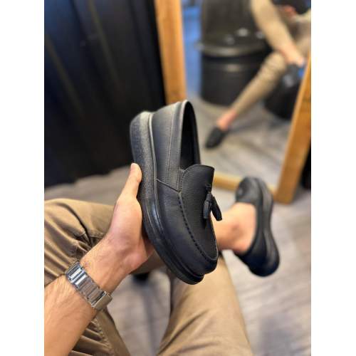 Günlük Spor Klasik Ayakkabı Siyah (Siyah Taban) Günlük Spor Klasik Ayakkabı Siyah (Siyah Taban)