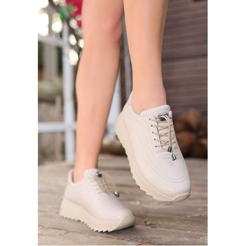 Bej Cilt Bağcıklı Spor Ayakkabı Bej Cilt Bağcıklı Spor Ayakkabı