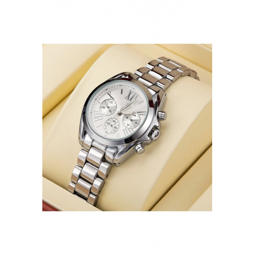 Zarif Ve Şık Özel Tasarım Roma Rakam Detaylı Metal Bayan Kol Saati (gümüş) Zarif Ve Şık Özel Tasarım Roma Rakam Detaylı Metal Bayan Kol Saati (gümüş)