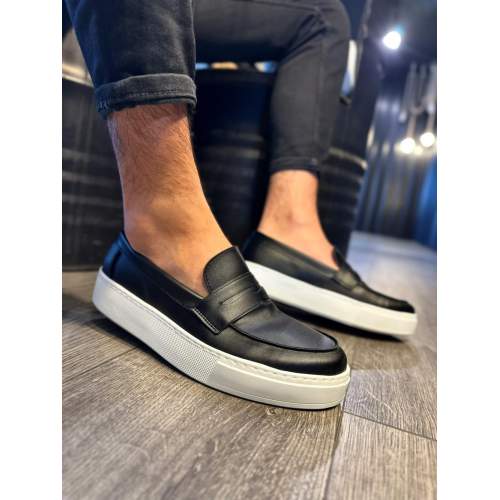 Günlük Klasik Ayakkabı Siyah (Beyaz Taban) Günlük Klasik Ayakkabı Siyah (Beyaz Taban)