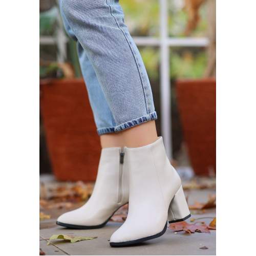 Bej Cilt Topuklu Bot Bej Cilt Topuklu Bot